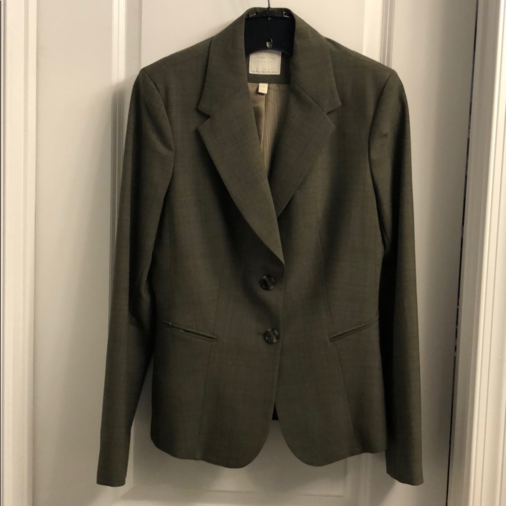 The Limited Perfect Travel Suit Blazer EUC 😀
